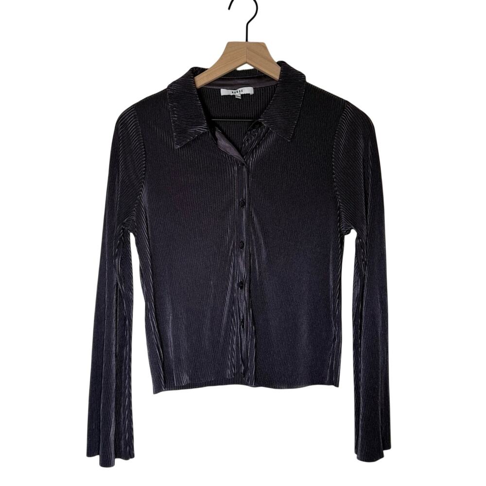 RO & DE pleated collared button up classic satin affect top M